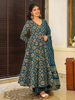 Blue-Dianne Anarkali Style Fully Flared Heavy Digital Printed Pure Muslin Kurti And Bottom With Dupatta