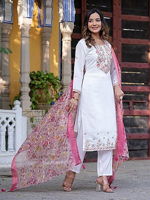 Chanderi Silk Paisleys Embroidery Work Attractive Kurta With Bottom And Floral Print Tassel Dupatta