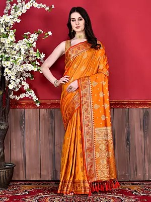 Floral Leaf All Over Soft Silk Attractive Festive Wear Saree With Contrast Tassels Pallu
