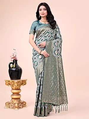 Geometric Pattern Fancy Party Wear Cotton Saree With Contrast Tassels Pallu