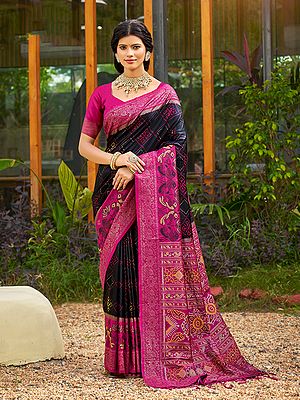 Ethnic Wear Pochampally Silk Saree with Floral Border and Designer Pallu for Women