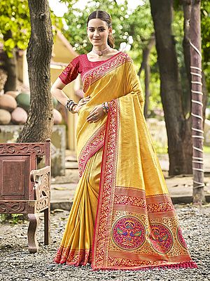 Stunning Kanjivaram Silk Weaving Work Festive Wear Saree With Contrast Pallu