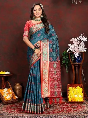 Elegant Patola Weaving Print Festive Wear Silk Saree With Contrast Tassels Pallu