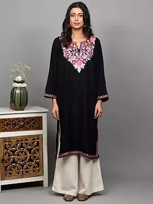 Kashmiri Phiran with Chain Stitch Embroidered Flowers in Multicolor Thread and Side Pockets