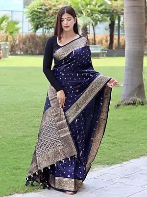 Silk Weaving Work Festival Wear Saree With Contrast Border And Tassels Pallu