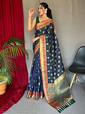 Weaving Work Ethnic Motifs Printed Designer Silk Saree With Blouse And Attractive Tassels Pallu