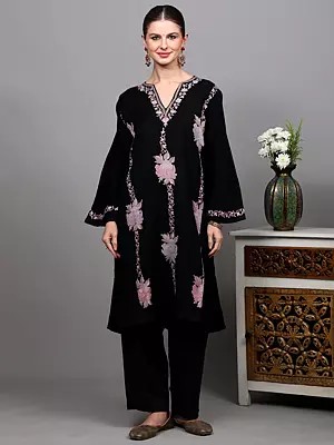 Black-Onyx Kashmiri Phiran with Side Pockets and Aari Embroidered Floral Stripes
