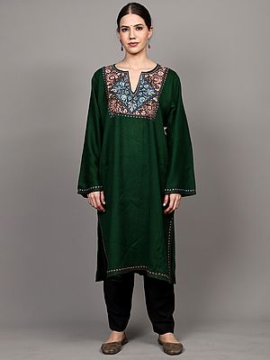 Verdant-Green Phiran with Side Pockets and Aari Embroidered Flowers on Neck and from Kashmir