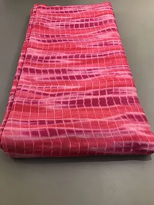 Red-pink tie-dye Pattern Viscose Muslin Silk Fabric (Hand Screen Printed)