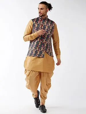 Silk Blend Kurta With Cotton Satin Blend Dhodi And Cotton Blend Paisley Motif Digital Printed Jacket
