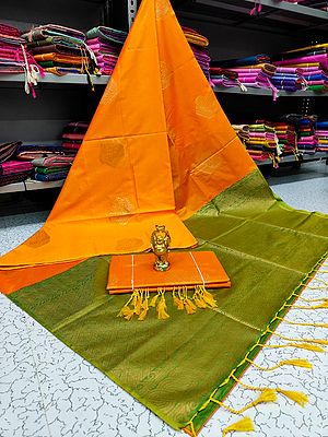 Blazing-Orange Karishma Silk Saree With Blouse And Contrast Rich Pallu