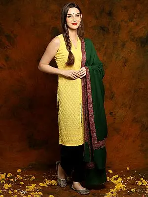 Dark Green Fine Wool Shawl with Floral aari Embroidery