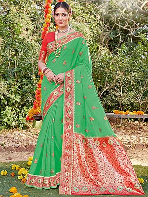 Cotton Butta Pattern Saree With Blouse And Floral Zari Work Border-Pallu
