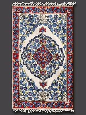 Granadine Border White Rug with Cobalt Blue Traditional Kashmiri Motifs and Woolen Aari Embroidery