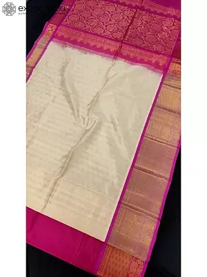 Gadwal Pattu Pure Handwoven Silk Saree With Blouse