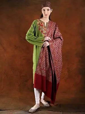 Savvy-Red Handwoven Jamawar Shwal With Diamond Pattern Silk Embroidery
