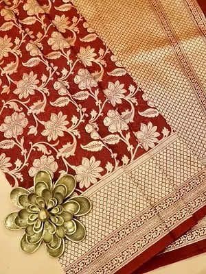 Rythmic-Red Tanchoi Weave Silk Saree with Scale Pattern Border