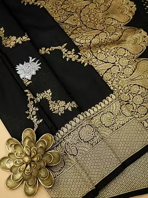 Bristol-Black Silk Saree with Tanchoi Weave Floral Vine Motifs