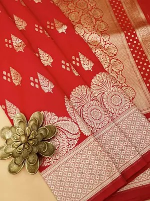 Bright-Red Floral Motifs Tanchoi Weave Silk Saree Wide Border