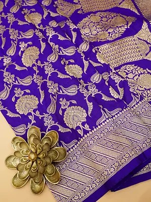 Silk Tanchoi Weave Floral Jaal Saree with Mughal Motif Pallu