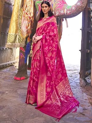 Floral Print Silk Saree In Handloom Weaving With Sequins With Blouse