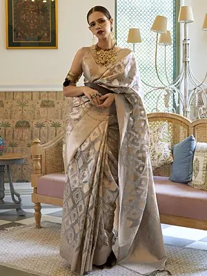 Zari Tissue handloom Weaving Diamond Pattern Saree With V-Shape Blouse