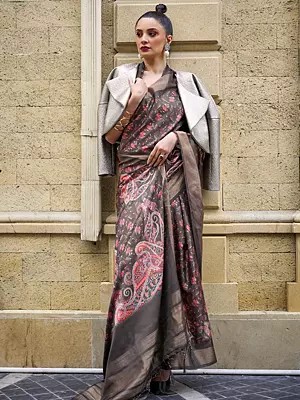 Floral Pattern Printed Handloom Woven Gaji Silk Saree in Vampire-Grey