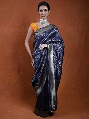 How To Wear A Saree In 2 Mins To Look Slim - Maharashtrian Style - Marathi  Saree in Bollywood Style 