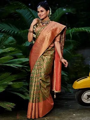 South Silk Flower Pattern Saree And Peacock Design In Broad Border With Blouse