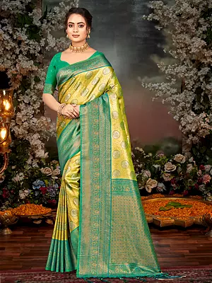Kanjivaram Silk Saree In Flower Printed Border With Blouse And Tassles For Women