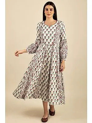 "Falguni” A Beautiful Fusion of Eastern Traditional and Western Ethnic Wear