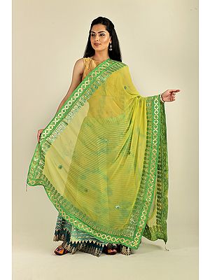 Tie & Dye Pattern Digital Print Bemberg Chiffon Extra-Wide Dupatta With Tassels