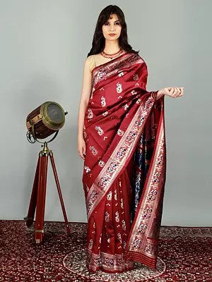 Savvy-Red Baluchari Silk Handloom Saree With Exquisite Zari Work