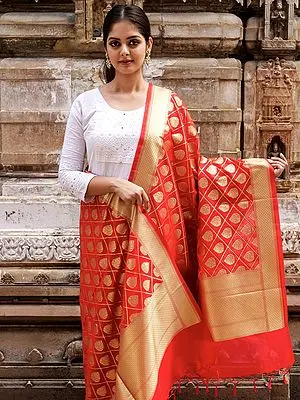 True-Red Banarasi Diagonal Lattice In Betel Leaf Pattern Dupatta With Brocaded Zari Border