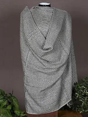 Black and White Woolen Blanket from Nepal with Houndstooth Weave Pattern