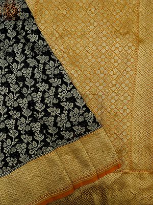 Jet-Black Chiffon Khaddi Georgette Banarasi Saree With Bel Buti Motifs And Chowkadi Jaal Pattern Border-Pallu