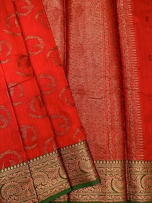 Scarlet-Red Matka Silk Banarasi Saree with Roman Circlet & Phool Bail Pattern Border