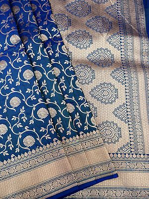 Directoire-Blue Pure Opera Silk Scroll Pattern Banarasi Saree And Diamond-Mughal Motif Pallu