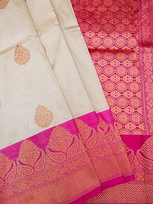 Cannoli-Cream Banarasi Pure Katan Silk Saree With Zari Mughal Motif And Mango Pattern Border