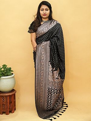Banarasi Pashmina Silk Phool Buti Saree With Floral Diamond Pattern And Tassel Pallu