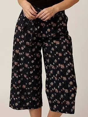 Leaf Pattern Printed Short Palazzo
