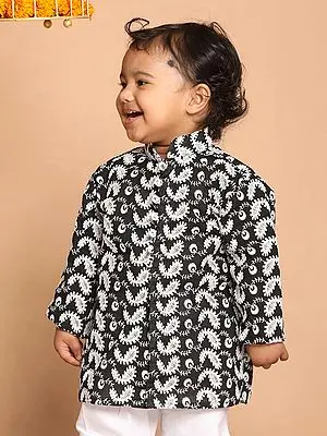 Pure Cotton Kalka Motif Embroidered Chikankari Kurta