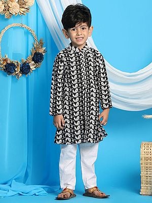 Pure Cotton Lukhnowi Chikankari Kalka Motif Kurta With Cotton White Pajama