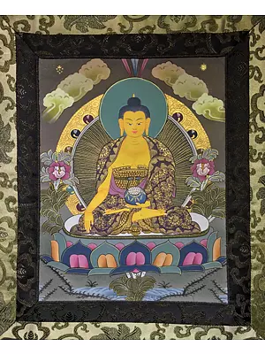 Small Sized Shakyamuni Mounted on a Brocade
