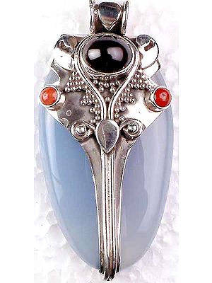 Chalcedony Pendant with Coral and Garnet