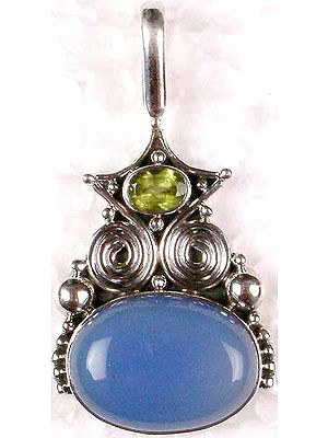 Chalcedony with Swirls and Peridot