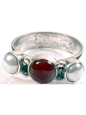 Pearl and Carnelian Ring