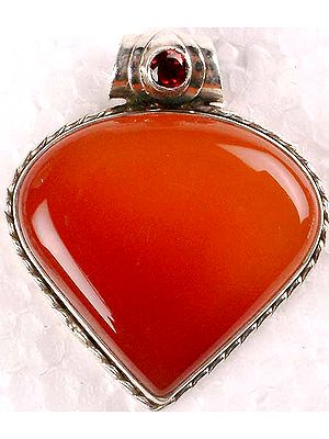 Pendant of Garnet and Carnelian