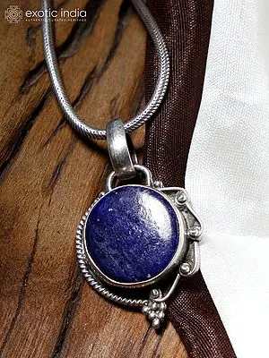 Circular Lapis Lazuli Pendant