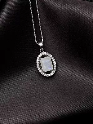 Small Moonstone Pendant